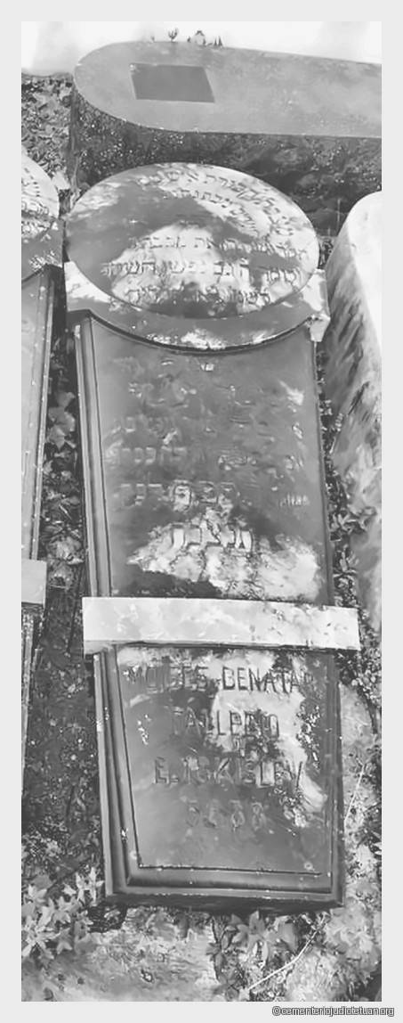 Pierre tombale