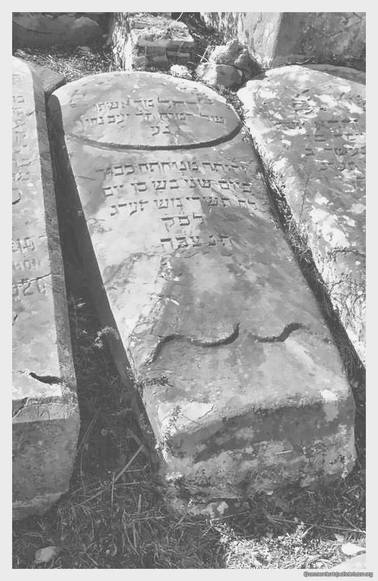 Pierre tombale de rahel nahon