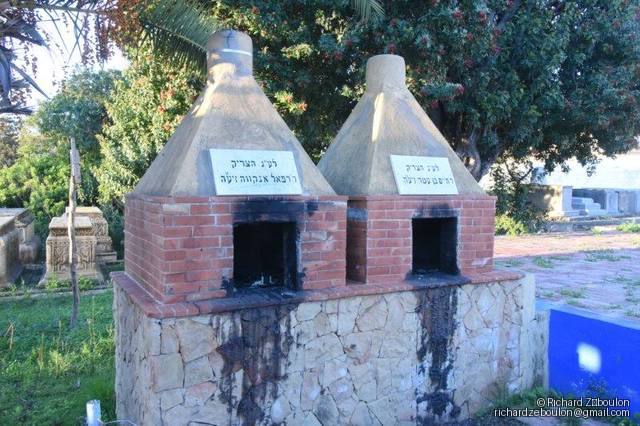 maroc sale cimetiere juif tombe bougies ZBL 7264