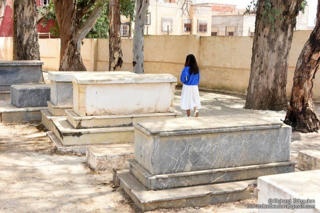 maroc souk el arba cimetiere juif tombes benoudiz ZBL 7941